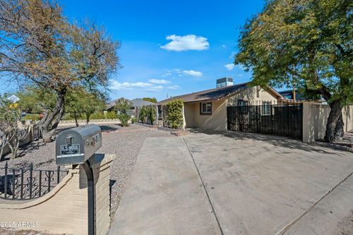 2601 N 51st St, Phoenix, AZ, 85008-1611 | Card Image