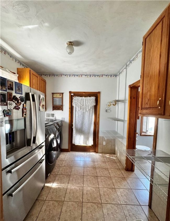 211 Stephens St, House other with 4 bedrooms, 4 bathrooms and 3 parking in Vanderbilt PA | Image 23