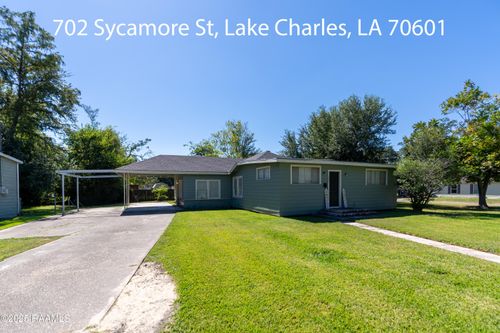702 Sycamore St, Lake Charles, LA, 70601-7462 | Card Image