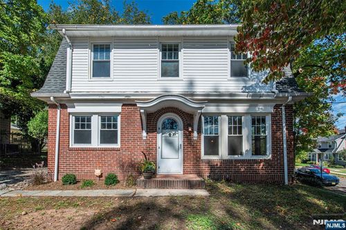 45 Walker Road, West Orange, NJ, 07052 | Card Image