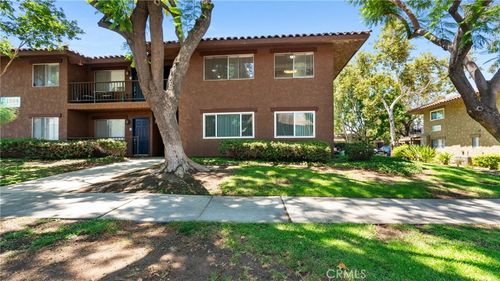h-1598 Border Ave, Corona, CA, 92882 | Card Image