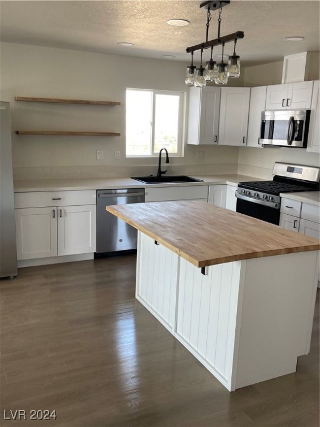 19 Crescent Dr, House other with 3 bedrooms, 3 bathrooms and null parking in Tonopah NV | Image 18