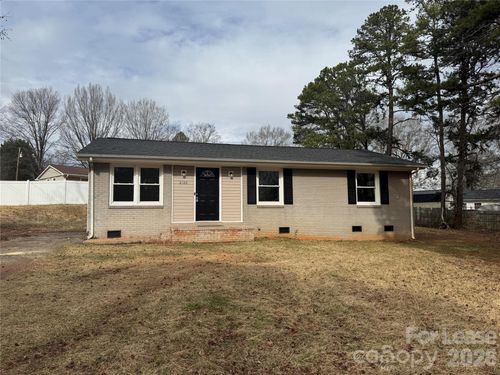 2106 Loblolly Ln, Kings Mountain, NC, 28086-4106 | Card Image