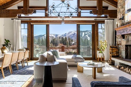 3000 Crestline Dr, Park City, UT, 84060-6812 | Card Image