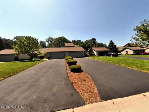 2822 Pleasant Hill Rd, Maumee, OH, 43537-9728 | Card Image