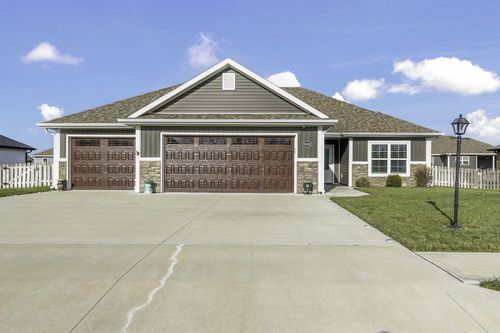 5005 Republic Dr, ASHLAND, MO, 65010-5551 | Card Image