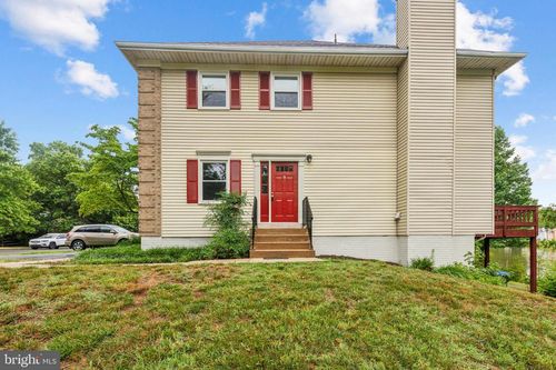5335 Lake Cove Ct, ALEXANDRIA, VA, 22315-4222 | Card Image