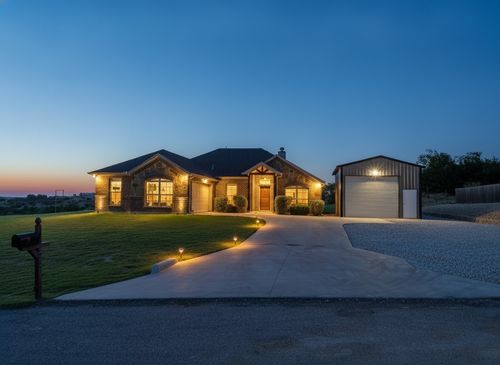 210 Timber Valley Ct, Weatherford, TX, 76085-1660 | Card Image