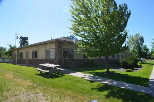 b-33 Village Loop Rd, Kalispell, MT, 59901-2948 | Card Image