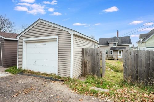 4333 W 8th St, Duluth, MN, 55807-1453 | Card Image