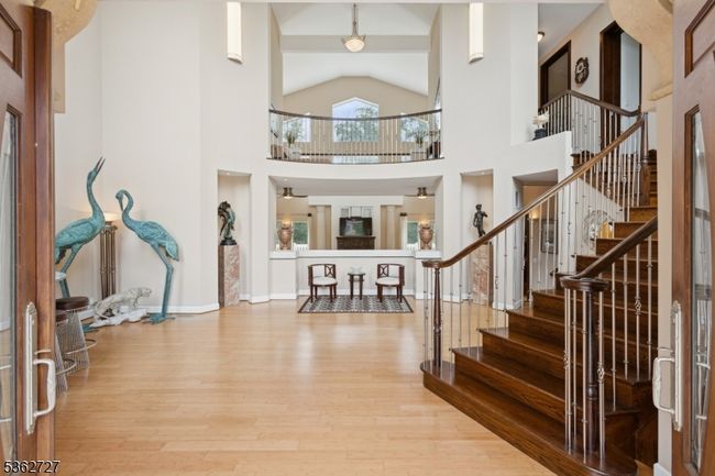 27 Mare Haven Ct, House other with 5 bedrooms, 4 bathrooms and null parking in North Brunswick NJ | Image 5