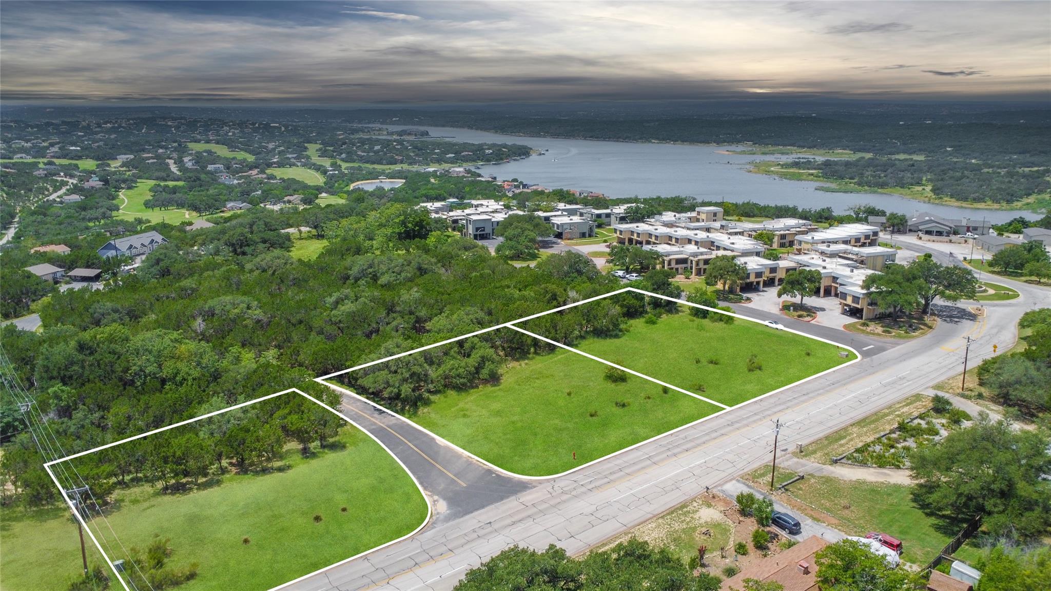 Land in Lago Vista