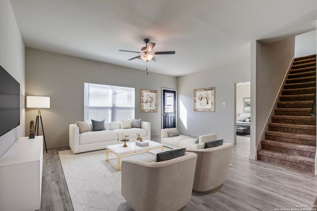 10818 Monterey Pike, House other with 5 bedrooms, 3 bathrooms and null parking in Converse TX | Image 9