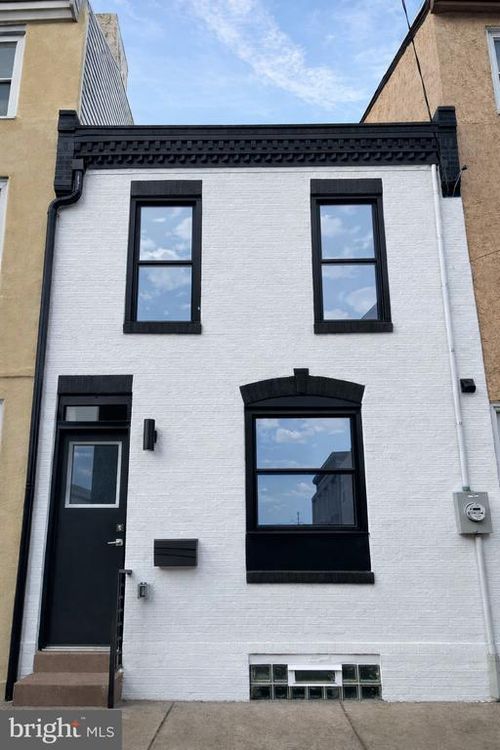 175 W Thompson St, PHILADELPHIA, PA, 19122-4518 | Card Image