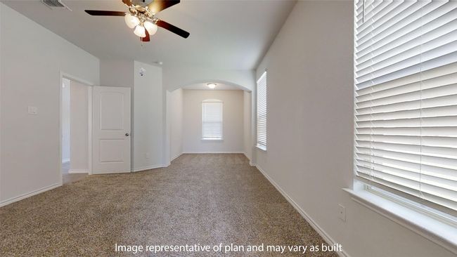 604 Sydney Blvd, House other with 5 bedrooms, 3 bathrooms and 3 parking in Thorndale TX | Image 28