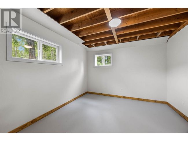 7398 Yellowhead Highway, House other with 3 bedrooms, 1 bathrooms and null parking in Darfield BC | Image 22