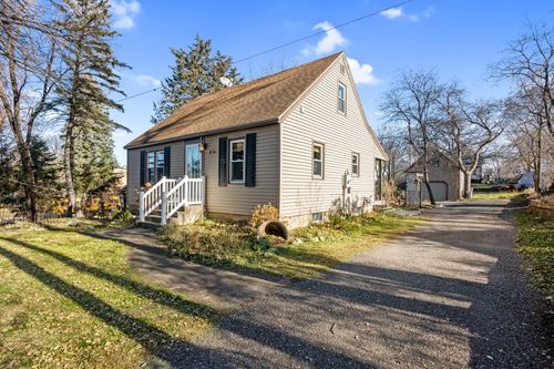 807 Bryant St, Alexandria, MN, 56308-1712 | Card Image
