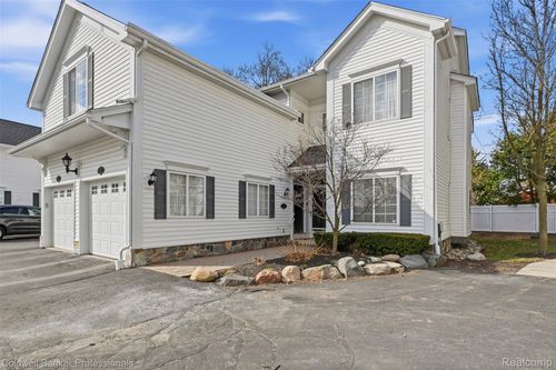 29-1678 Cassady Place Dr, Plymouth, MI, 48170-1091 | Card Image