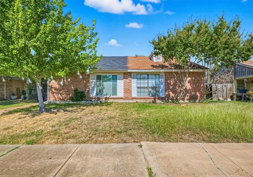 4526 Carr St, The Colony, TX, 75056-3110 | Card Image