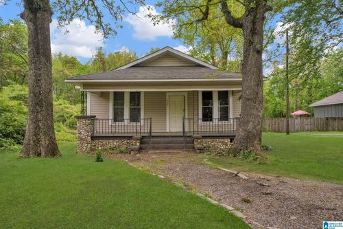 125 20th Ave Ne, Center Point, AL, 35215-4701 | Card Image