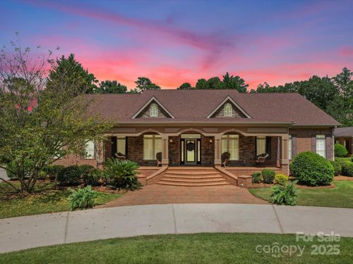 118 Lennox Dr, Wadesboro, NC, 28170-1909 | Card Image