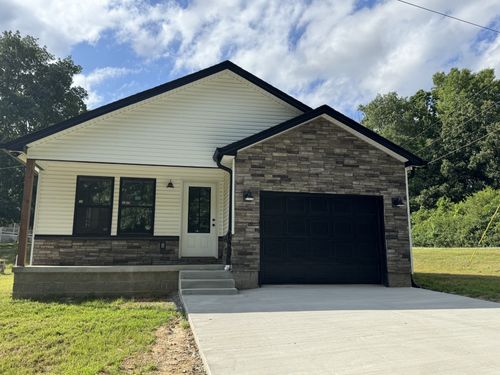 296 Hillview Dr, Cadiz, KY, 42211-9132 | Card Image