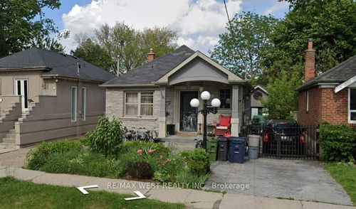 55 Parker Ave, Etobicoke, ON, M8Z4L7 | Card Image