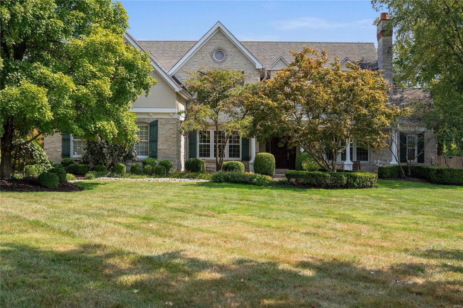 Lay Rd, Saint Louis, MO 63124