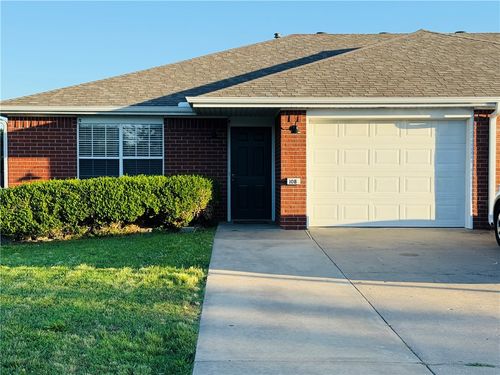 b-10 Holly Drive, Bentonville, AR, 72712 | Card Image