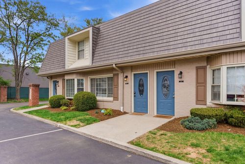 209 Regency Point Path, Lexington, KY, 40503-2357 | Card Image