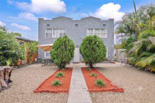 1940 Adams St, Hollywood, FL, 33020-5570 | Card Image