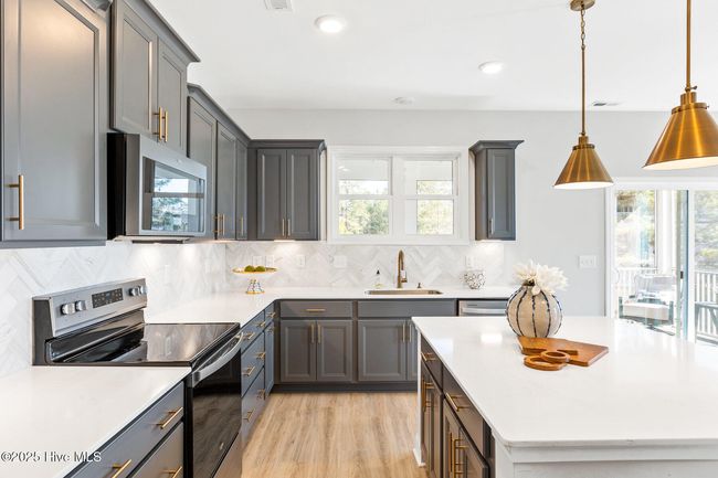 819 Anchors Bend Way, Townhouse with 3 bedrooms, 3 bathrooms and 2 parking in Wilmington NC | Image 31