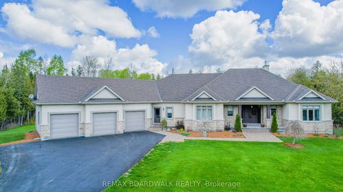 49 Sawgrass Cir, Ashton, ON, K0A1B0 | Card Image