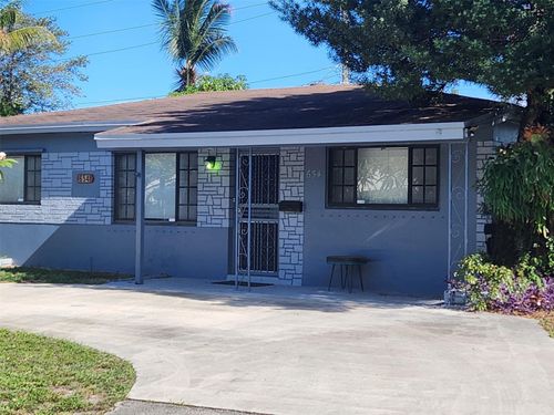 654 Nw 45th St, Fort Lauderdale, FL, 33309-3945 | Card Image