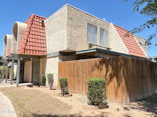 5944 W Golden Ln, Glendale, AZ, 85302-4554 | Card Image
