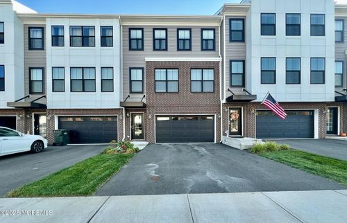 32 Mariveles Way, Tinton Falls, NJ, 07724-3224 | Card Image