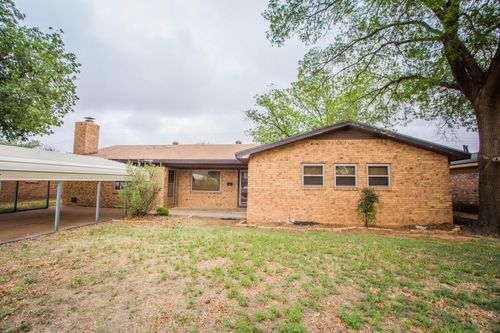 1110 S Pecos St, Brownfield, TX, 79316-6734 | Card Image
