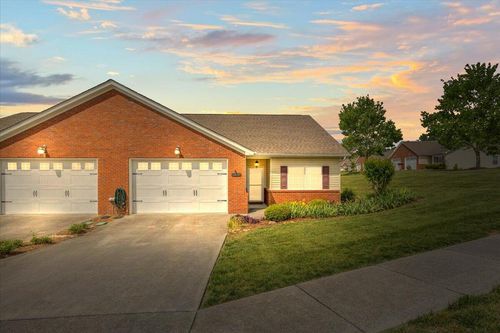 9619 Scarlet Oak Ln, Ooltewah, TN, 37363-5904 | Card Image