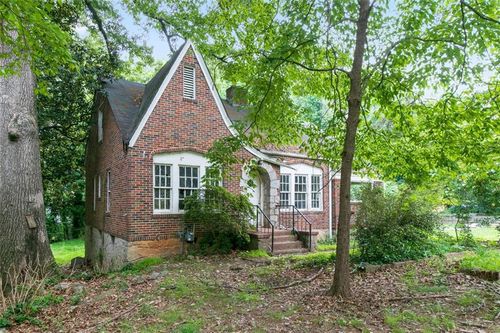 1699 Emerald Ave Sw, Atlanta, GA, 30310-1552 | Card Image