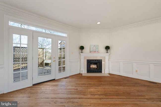 1537 Cedar Ave, Townhouse with 4 bedrooms, 5 bathrooms and null parking in MCLEAN VA | Image 16