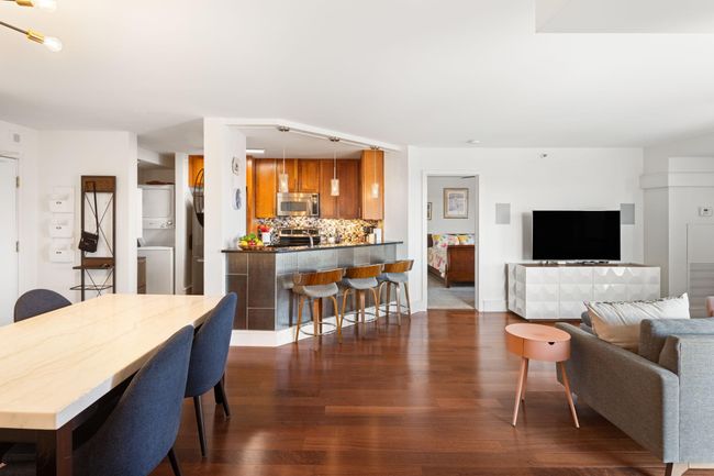 UNIT-1002 - 401 S 1 St St, Condo with 2 bedrooms, 2 bathrooms and null parking in Minneapolis MN | Image 10