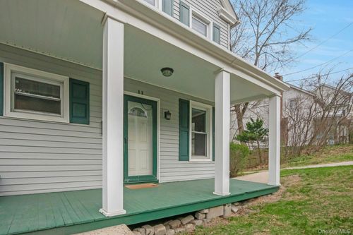 33 Mountain Rd, Irvington, NY, 10533-1405 | Card Image