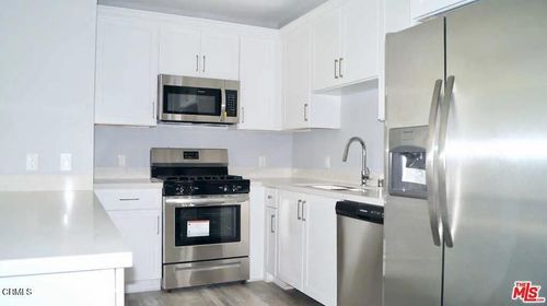 303-1111 Echo Park Ave, Los Angeles, CA, 90026 | Card Image