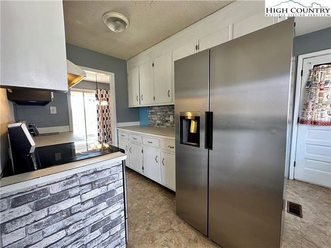 178 Cedar Valley Rd, House other with 3 bedrooms, 3 bathrooms and null parking in Hudson NC | Image 13