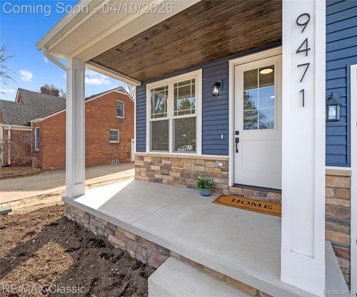 9471 Ball St, Plymouth, MI, 48170-4007 | Card Image