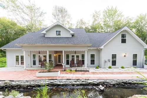 126 Blue Heron Way, Hawley, PA, 18428-6147 | Card Image