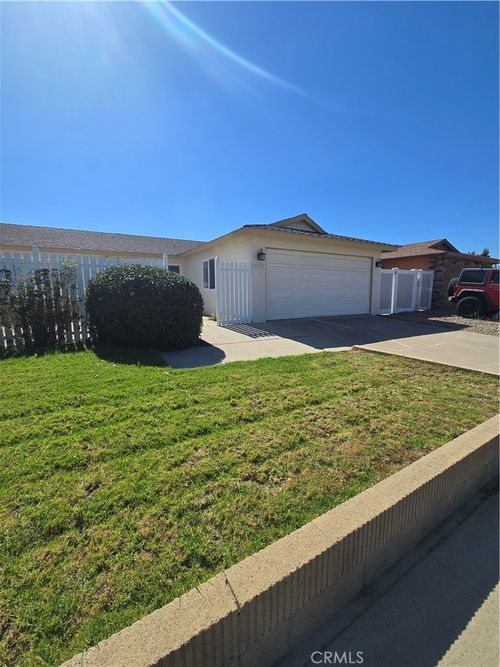 394 N Clinton St, Orange, CA, 92867-7841 | Card Image