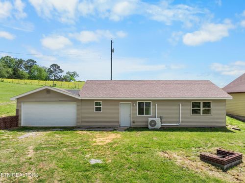 246 Cabbage Rd, Blaine, TN, 37709-5615 | Card Image