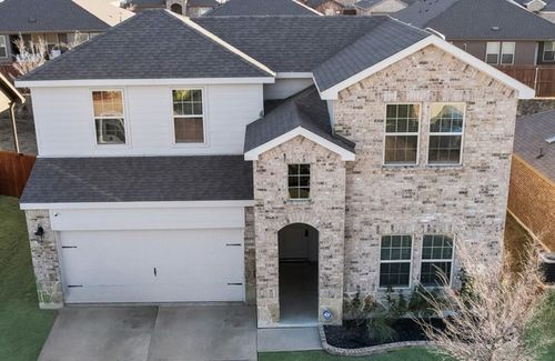 904 Fueller Dr, Aubrey, TX, 76227-3790 | Card Image