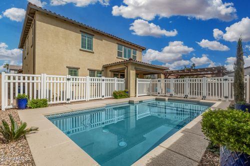1527 W Windhaven Ave, Gilbert, AZ, 85233-1703 | Card Image